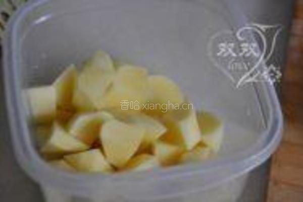 土豆炖油豆角的做法图解2