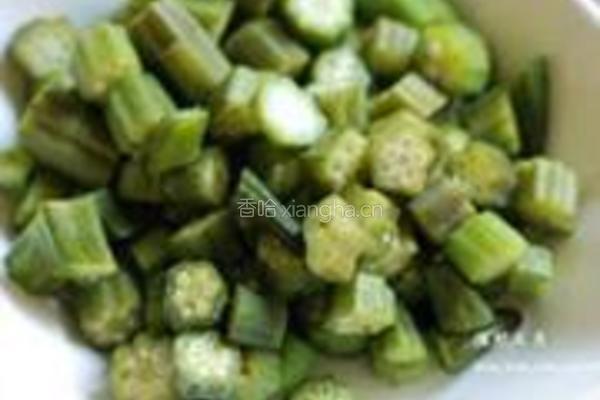 黄秋葵炒肉的做法图解2