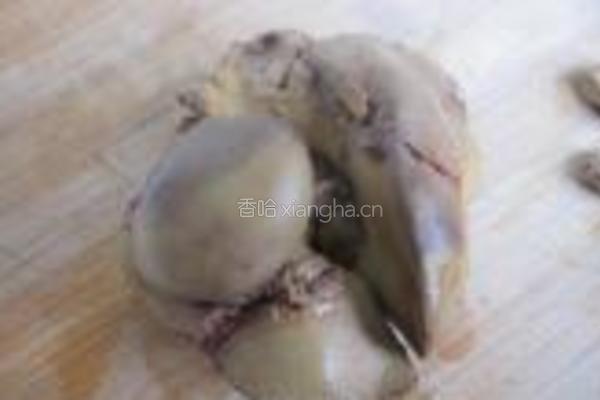 小白菜鸡肝粥的做法图解3