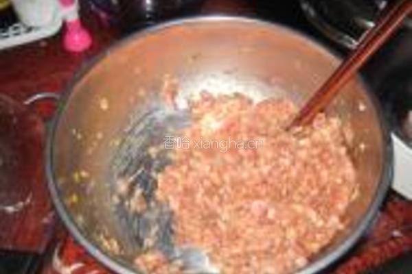 猪肉茼蒿馅饺子的做法图解8