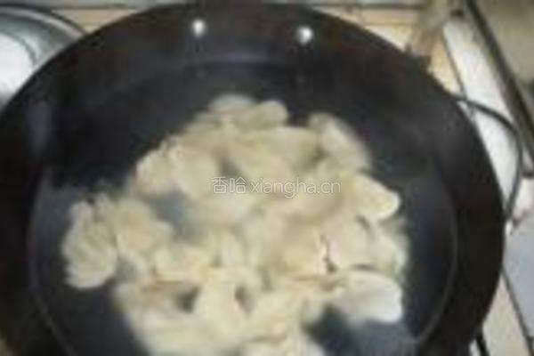 鲅鱼饺子的做法图解11