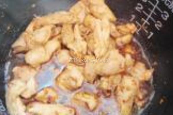 鸡腿肉焖饭的做法图解14