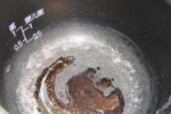 鸡腿肉焖饭的做法图解7