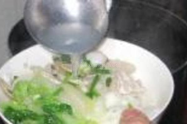 蛤蜊汤河粉的做法图解8