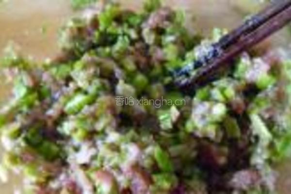芦笋水晶饺的做法图解5