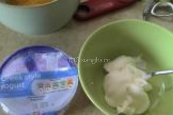 希腊酸奶黄桃布丁的做法图解1