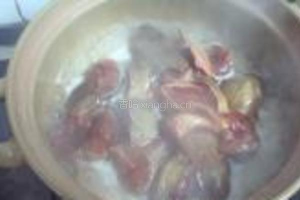塘虱鱼煲仔饭的做法图解4