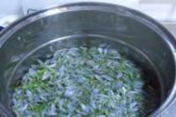 葛花粉丝蒸饺的做法图解2