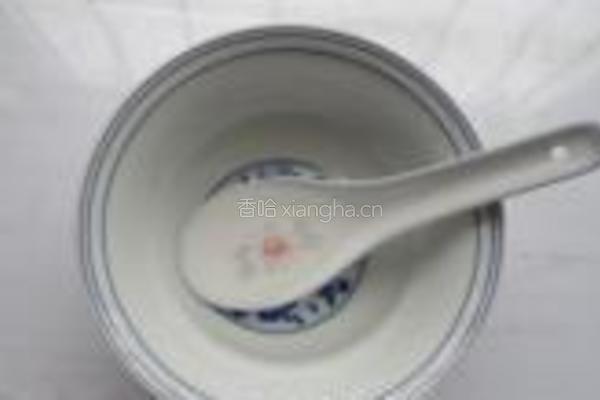 七彩紫菜包饭的做法图解2