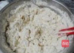 玉米面鲜肉包子的做法图解4