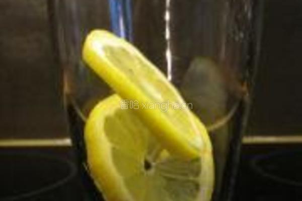 蜂蜜柠檬茶的做法图解2