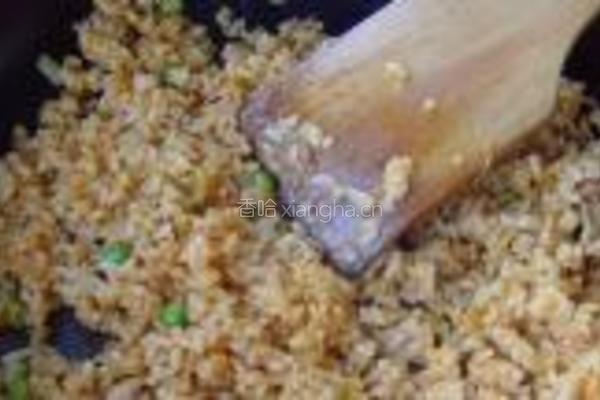 泡菜炒饭的做法图解7