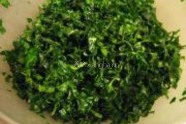 油果羽衣甘藍沙拉的做法图解4