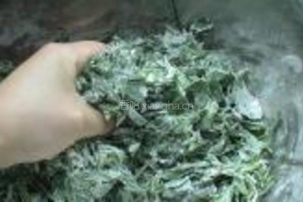 苜蓿麦饭的做法图解3