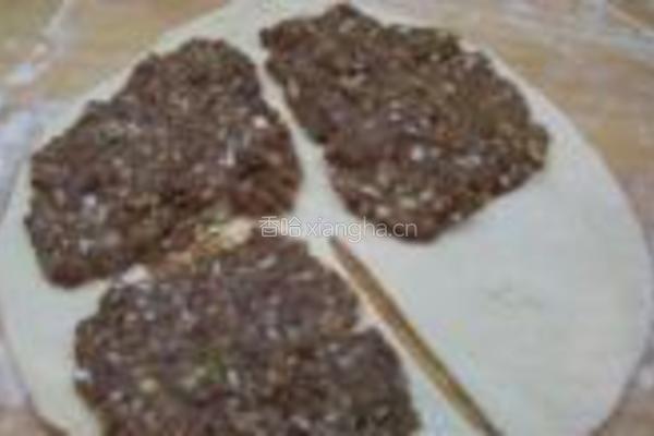 猪肉大葱馅饼的做法图解6