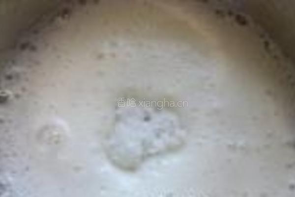 黄桃果酱蛋糕卷的做法图解3
