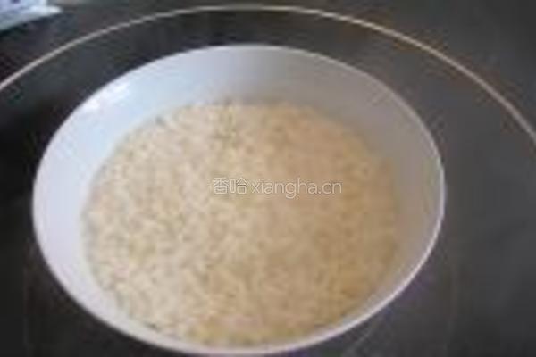 腊肉蒸糯米饭的做法图解4