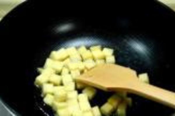 红花焖饭蔬菜海鲜的做法图解10