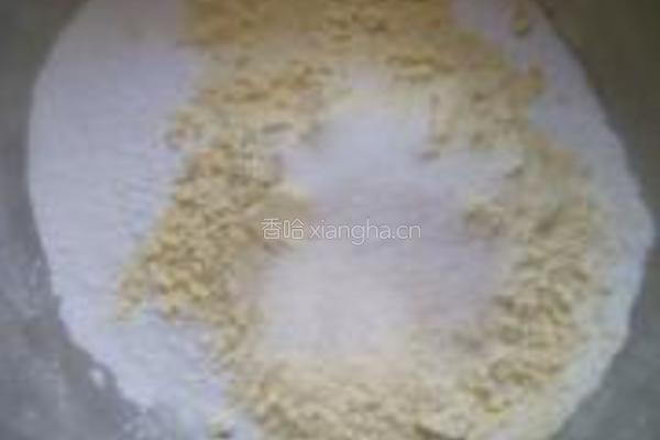 奶香玉米小窝头的做法图解1