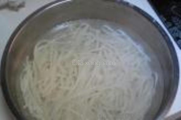 木须肉炸酱面的做法图解15