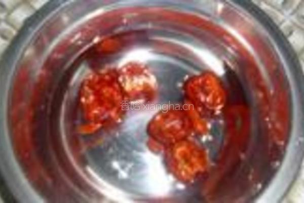 紫薯牛奶麦片的做法图解1
