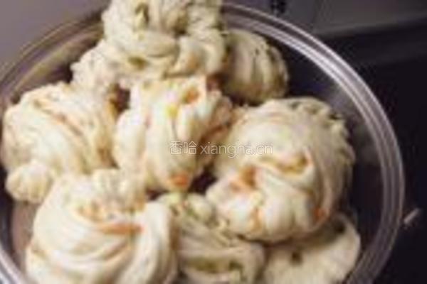 葱香火腿双味花卷的做法图解16