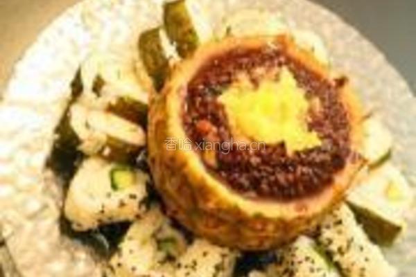 菠萝果仁黑米饭的做法图解3