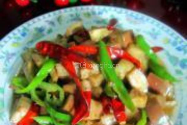 红椒炒茄丁的做法图解9