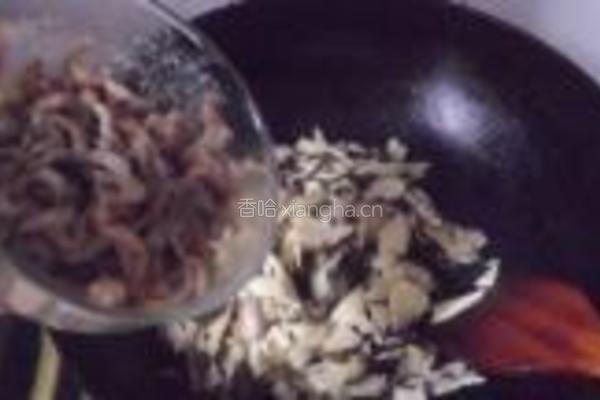 香菇冬笋肉丝炒面的做法图解8