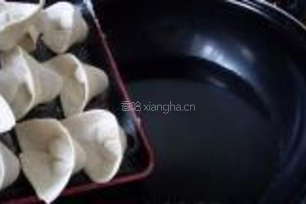 鲜肉荠菜大馄饨的做法图解6
