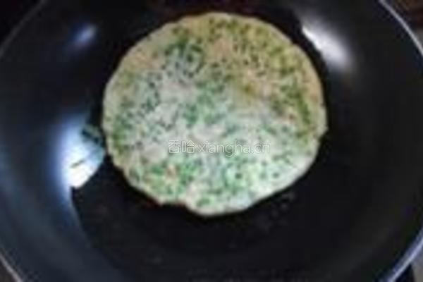 香葱鸡蛋饼的做法图解7
