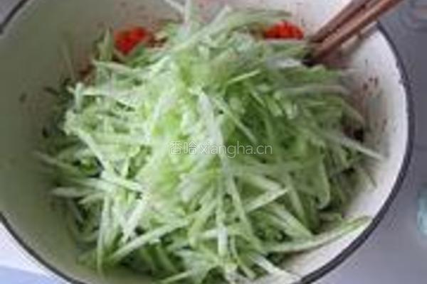 西瓜皮鲜肉饺子的做法图解4