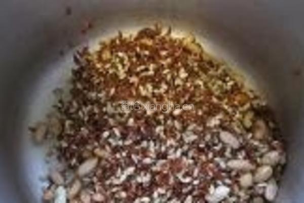 红米番薯小麦粥的做法图解4