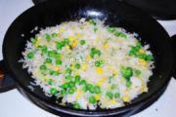 米饭鸡蛋煎饼的做法图解8