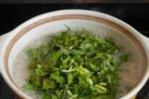 荠菜鸡肝糯米粥的做法图解7