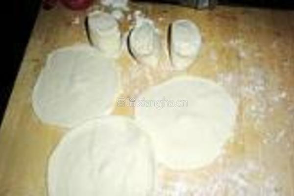 荠菜鸡蛋馅饼的做法图解11