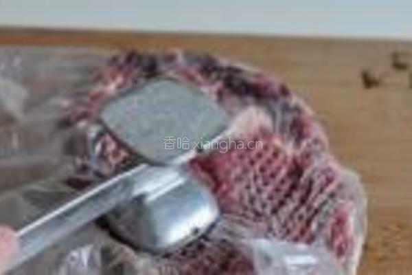 法式黑椒牛排的做法图解2