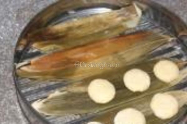 豆沙糯米果的做法图解5