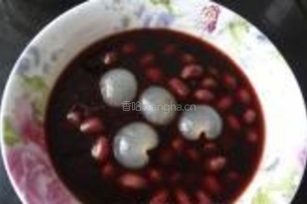 黑米花生桂圆粥的做法图解3