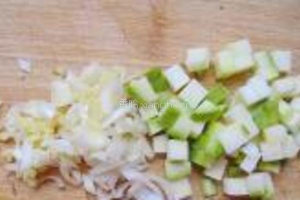 多彩海苔馒头丁的做法图解3