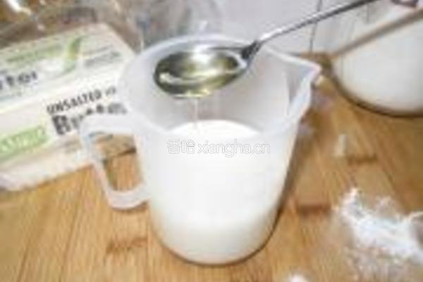 肉松毛毛虫面包的做法图解3