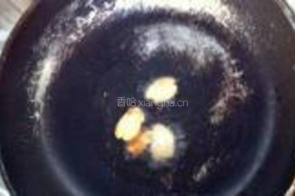 胡萝卜焖排骨的做法图解2
