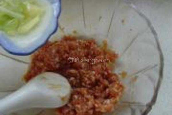 猪肉豆角水饺的做法图解5