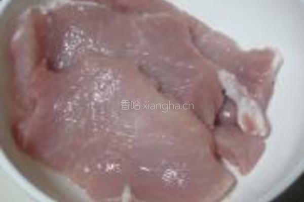 黑椒炸猪排的做法图解1
