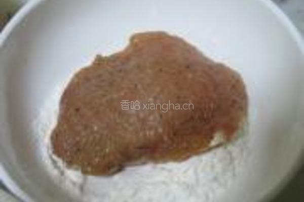 黑椒炸猪排的做法图解4