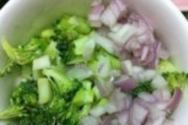 减肥蔬菜炒饭的做法图解1