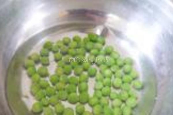 薏米芡实山药粥的做法图解4