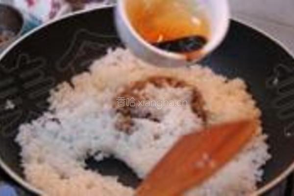 酱油炒饭的做法图解6