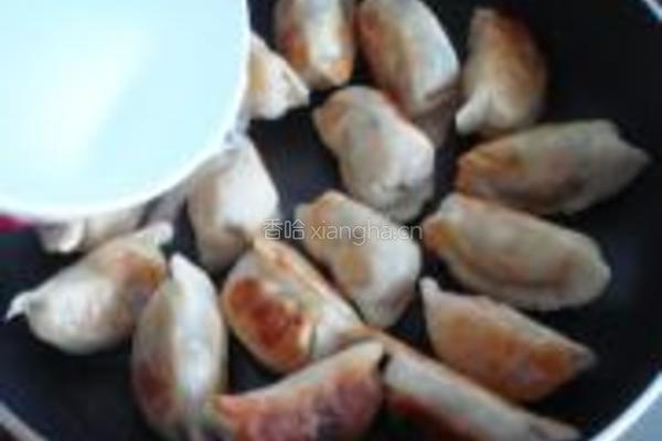 番茄鸡蛋薄荷煎饺的做法图解14
