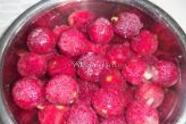 杨梅果酱的做法图解2